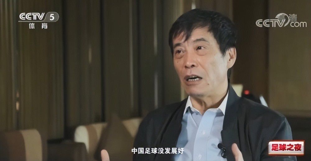 不过，这也说明了他演技足够精准，今年他就凭《至亲血统》第三季拿到了一座艾美奖杯
